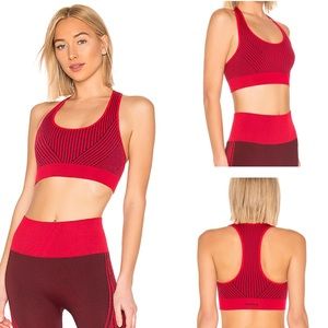 ALALA Wave Seamless Bra in Crimson Size Medium